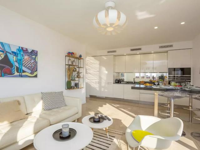 Location Appartement Rue de France, Nice
