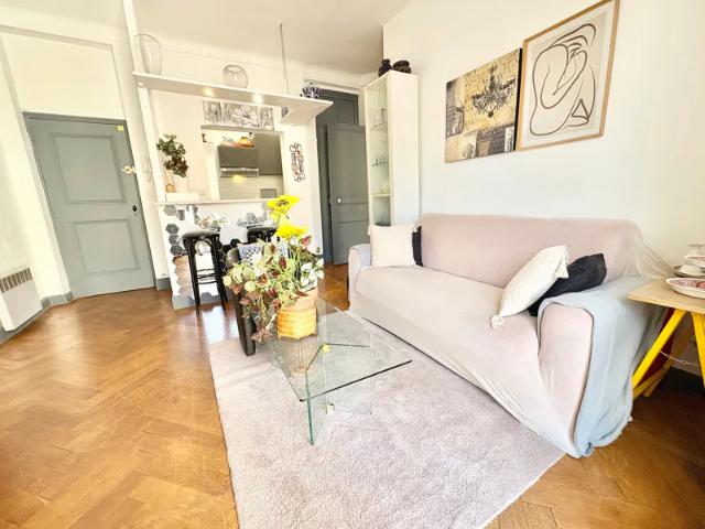 Location Appartement Rue de France, Nice