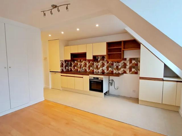 Location Appartement Rue de France, Fontainebleau