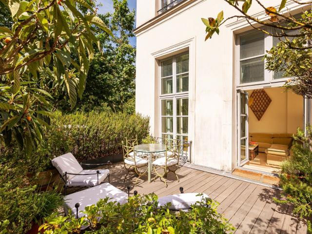 Location Appartement Rue de Jouy, Paris