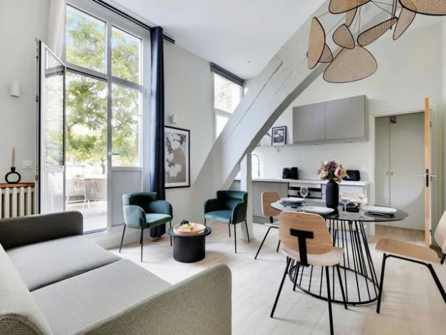 Location Appartement Rue de Javel, Paris
