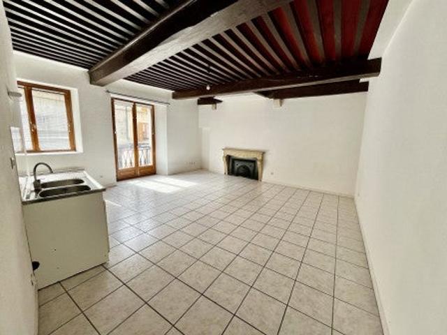 Location Appartement Rue de Juiverie, Crémieu