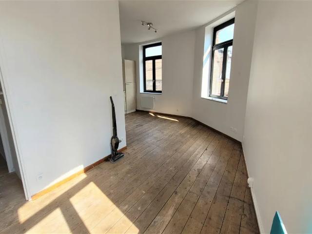 Location Appartement Rue de l'Ouest, Croix