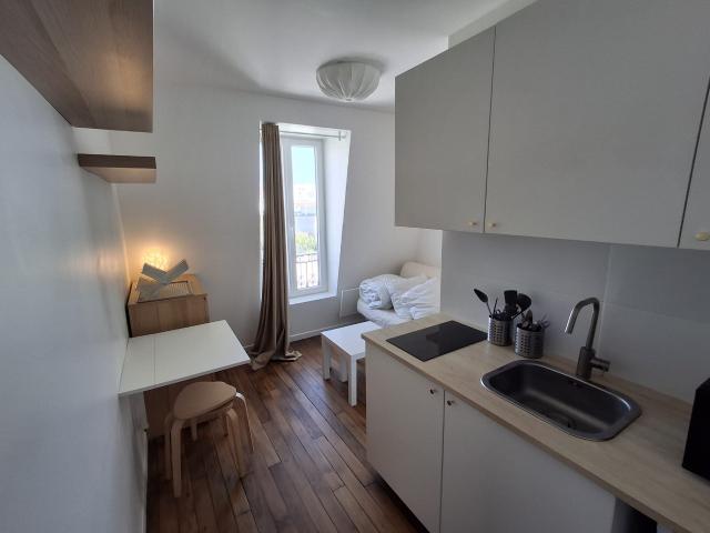 Location Appartement Rue de l'Ouest, Paris