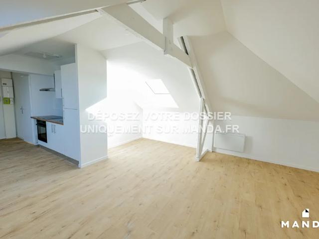 Location Appartement Rue de l'Ouest, Roubaix