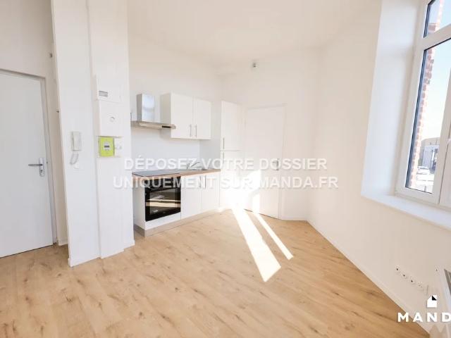 Location Appartement Rue de l'Ouest, Roubaix