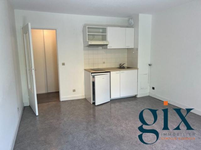 Location Appartement Rue de l'Ovalie, Sassenage