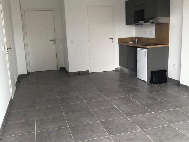 Location Appartement Rue de l'Oyat, Sérignan