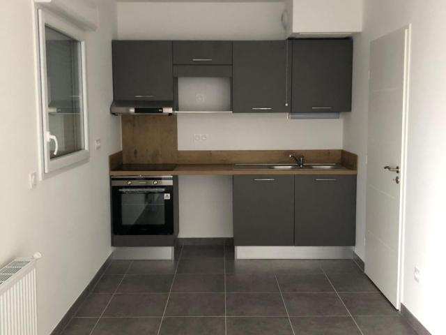 Location Appartement Rue de l'Oyat, Sérignan