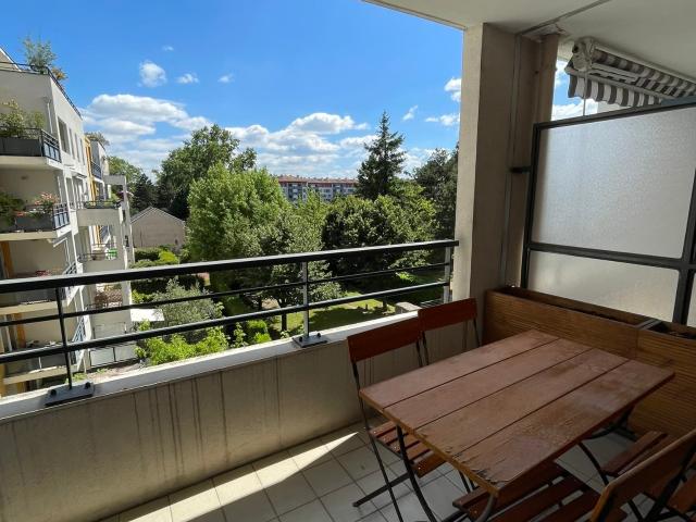 Location Appartement Rue de Longchamp, Villeurbanne