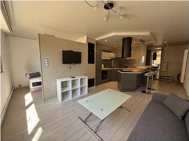 Location Appartement Rue de l'Orphelinat, Lille