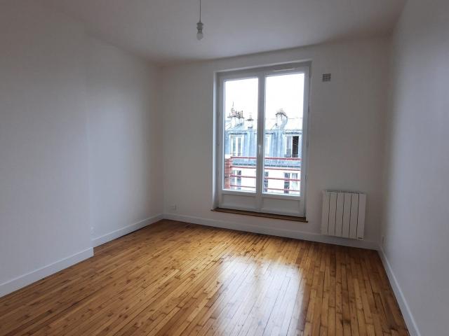 Location Appartement Rue de Lorraine, Paris