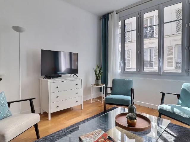 Location Appartement Rue de l'Avre, Paris