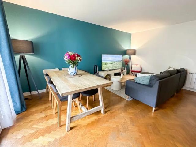 Location Appartement Rue de la Côte Sainte Catherine, Clamart