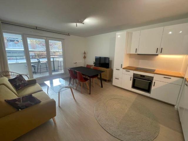 Location Appartement Rue de la Courneuve, Bobigny