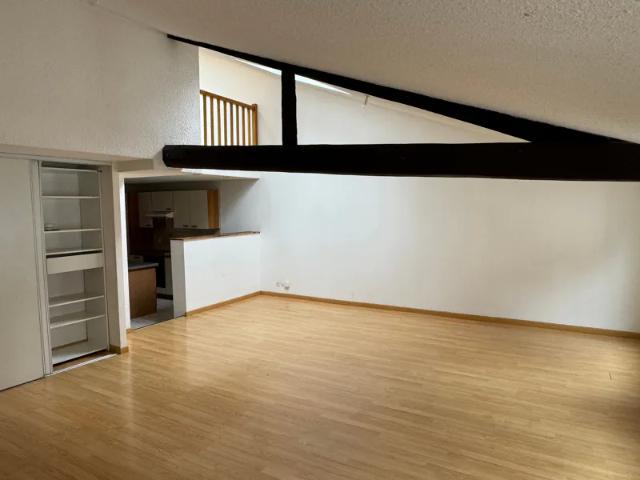 Location Appartement Rue de la Couronne, Bar le Duc