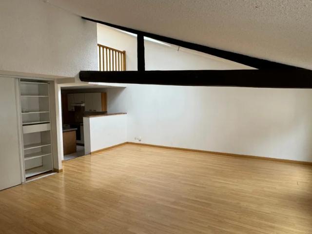 Location Appartement Rue de la Couronne, Bar le Duc