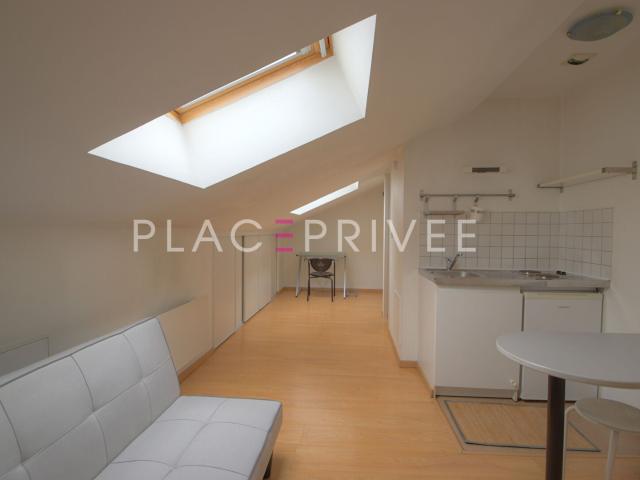 Location Appartement Rue de la Colline, Nancy