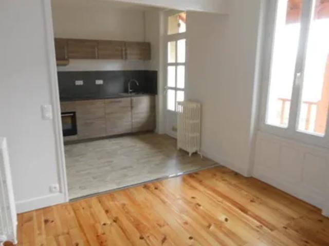 Location Appartement Rue de la Condamine, Clermont Ferrand
