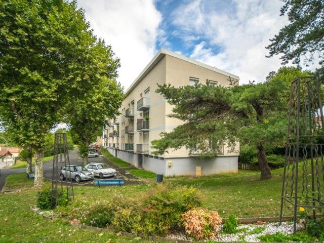 Location Appartement Rue de la Condemine, Charolles