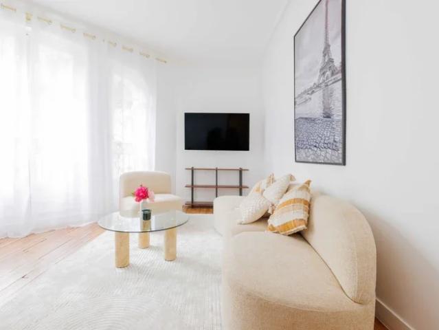 Location Appartement Rue de la Convention, Paris