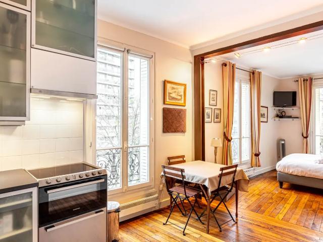 Location Appartement Rue de la Convention, Paris
