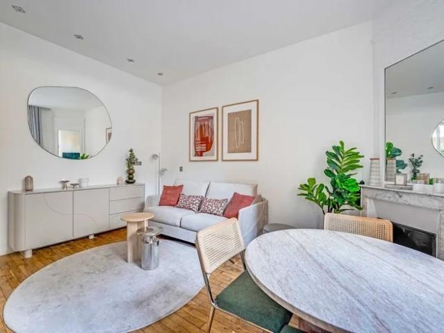 Location Appartement Rue de la Convention, Paris