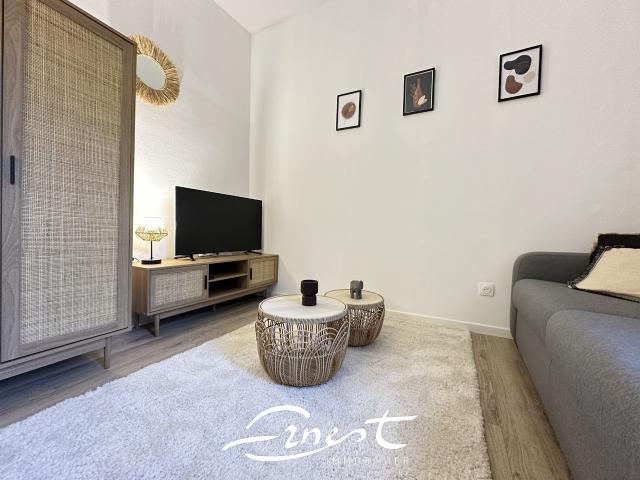 Location Appartement Rue de la Cathédrale, Poitiers