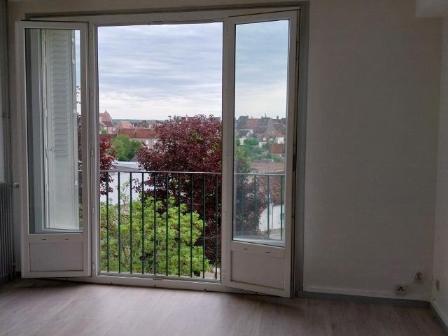 Location Appartement Rue de la Cachette aux Loups, Arnay le Duc
