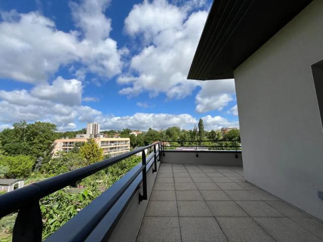 Location Appartement Rue de la Cheneau, Metz