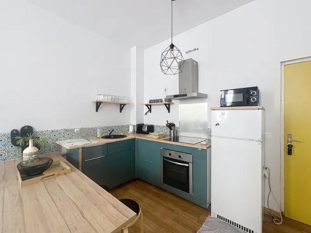 Location Appartement Rue de la Croix, Avignon