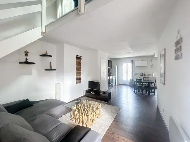 Location Appartement Rue de la Croix, Avignon