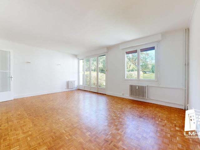 Location Appartement Rue de la Croix Bosset, Sèvres
