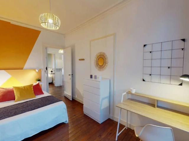 Location Appartement Rue de la Croix Blanche, Bordeaux
