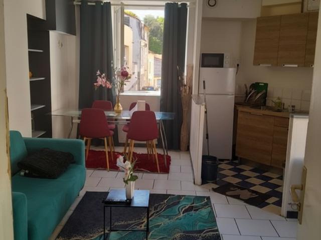 Location Appartement Rue de la Croix Blanche, Poitiers