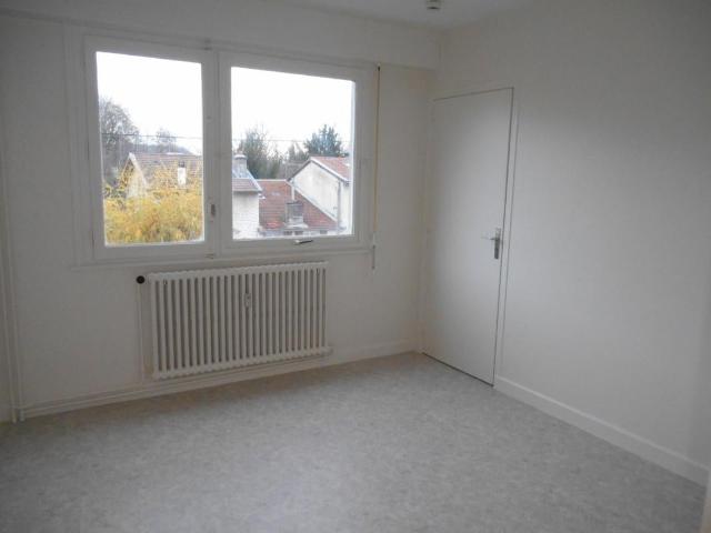 Location Appartement Rue de la Croix d'Auyot, Nancy