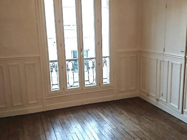 Location Appartement Rue de la Croix Nivert, Paris