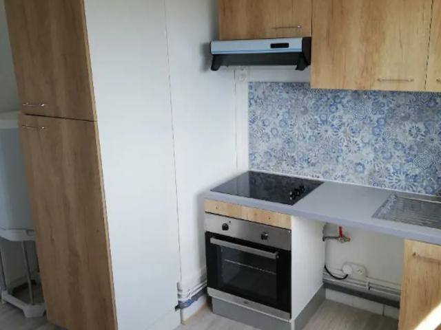 Location Appartement Rue de la Croix Rouge, Limoges
