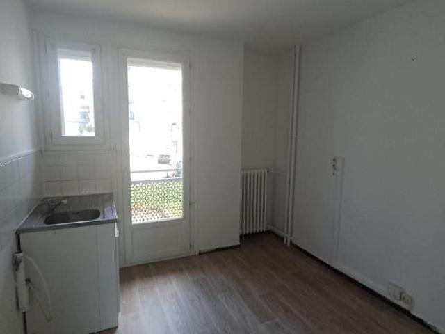 Location Appartement Rue de la Berjallière, Bourgoin Jallieu