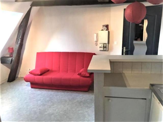 Location Appartement Rue de la Bretonnière, Cherré Au
