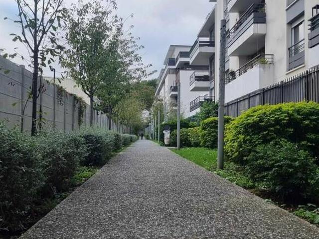 Location Appartement Rue de la Gare, Noisy le Sec