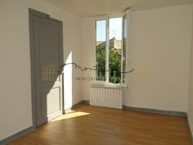 Location Appartement Rue de la Garenne, Nîmes