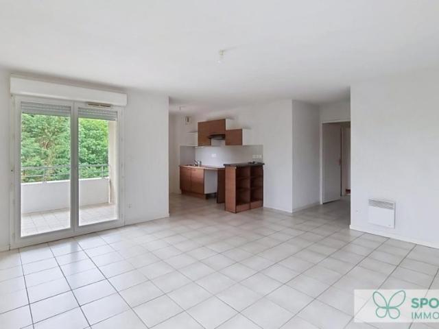 Location Appartement Avenue du Maréchal Foch, Pineuilh