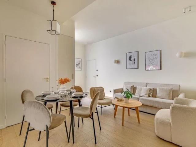 Location Appartement Rue de la Grange Batelière, Paris