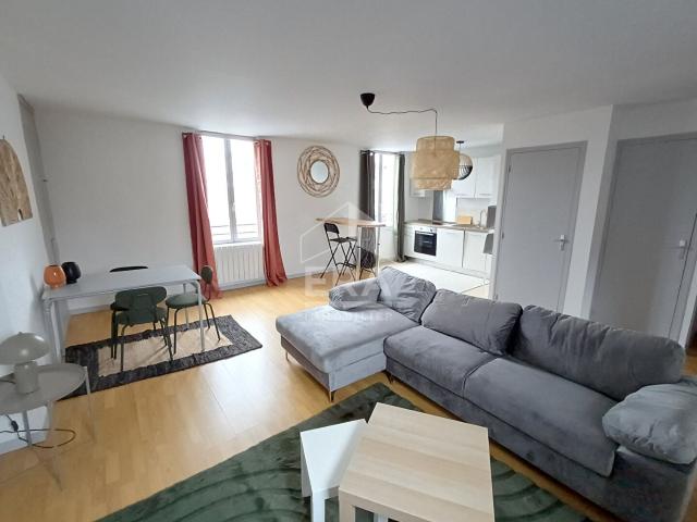Location Appartement Rue de la Grosse Tour, Tours