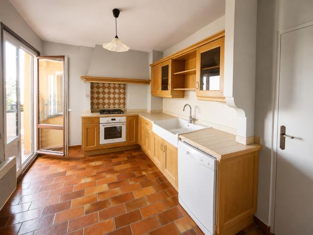 Location Appartement Rue de la Doua, Villeurbanne