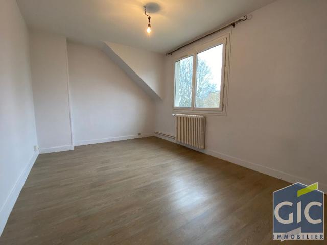 Location Appartement Rue de la Délivrande, Caen