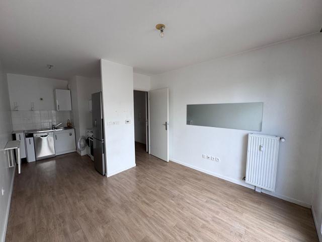 Location Appartement Rue de la Division Leclerc, Massy