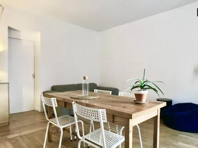 Location Appartement Rue de la Folie Regnault, Paris