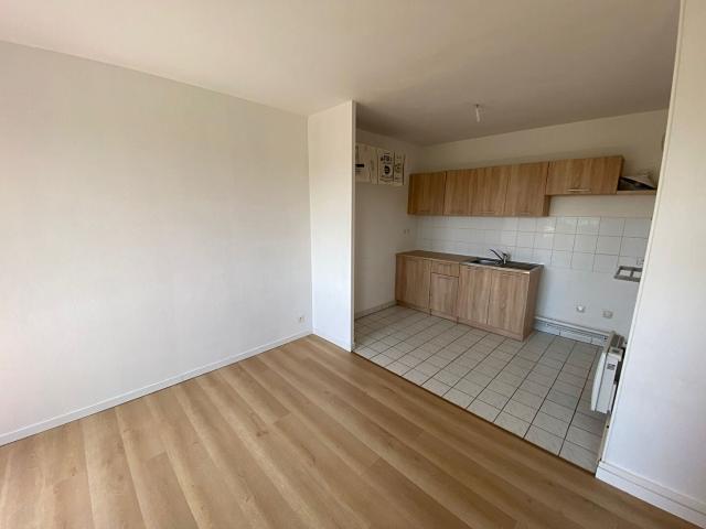 Location Appartement Rue de la Fontaine Couverte, Dammarie les Lys